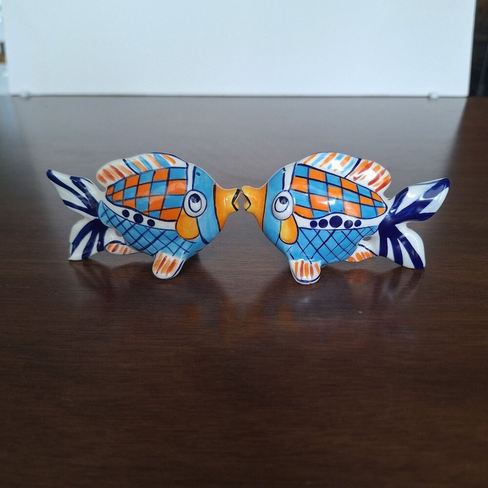 WHIMSICAL BLUE SKY KISSING FISH BRIGHTLY COLORED CERAMIC SHAKERS SIGNED BY DIANE